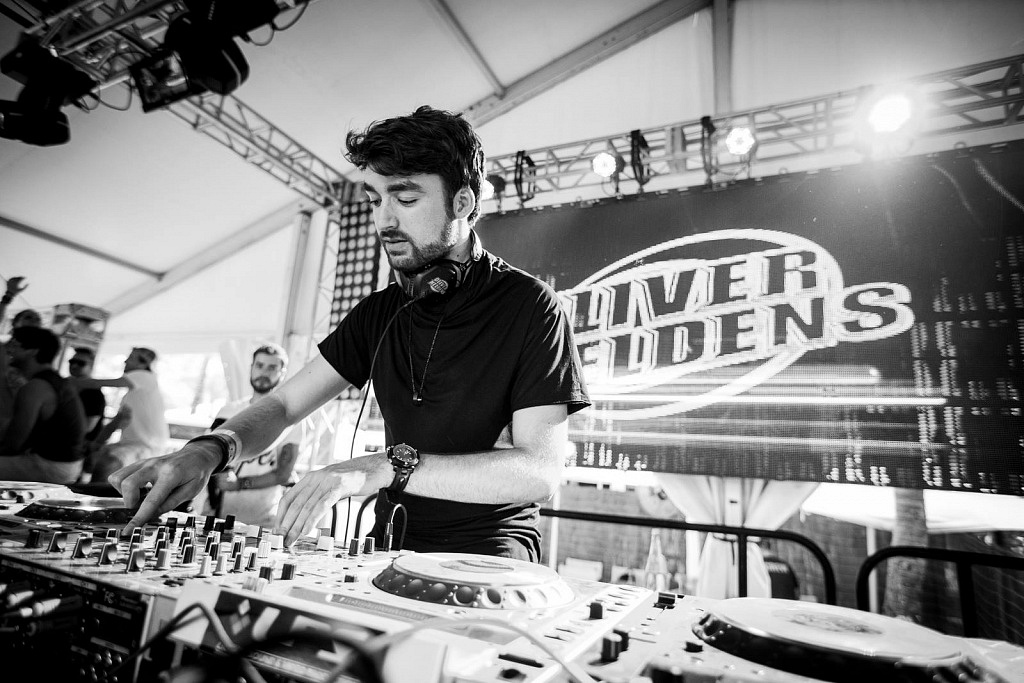 1001-tracklist-2017-blog-houseando-axwell-oliver-heldens-2